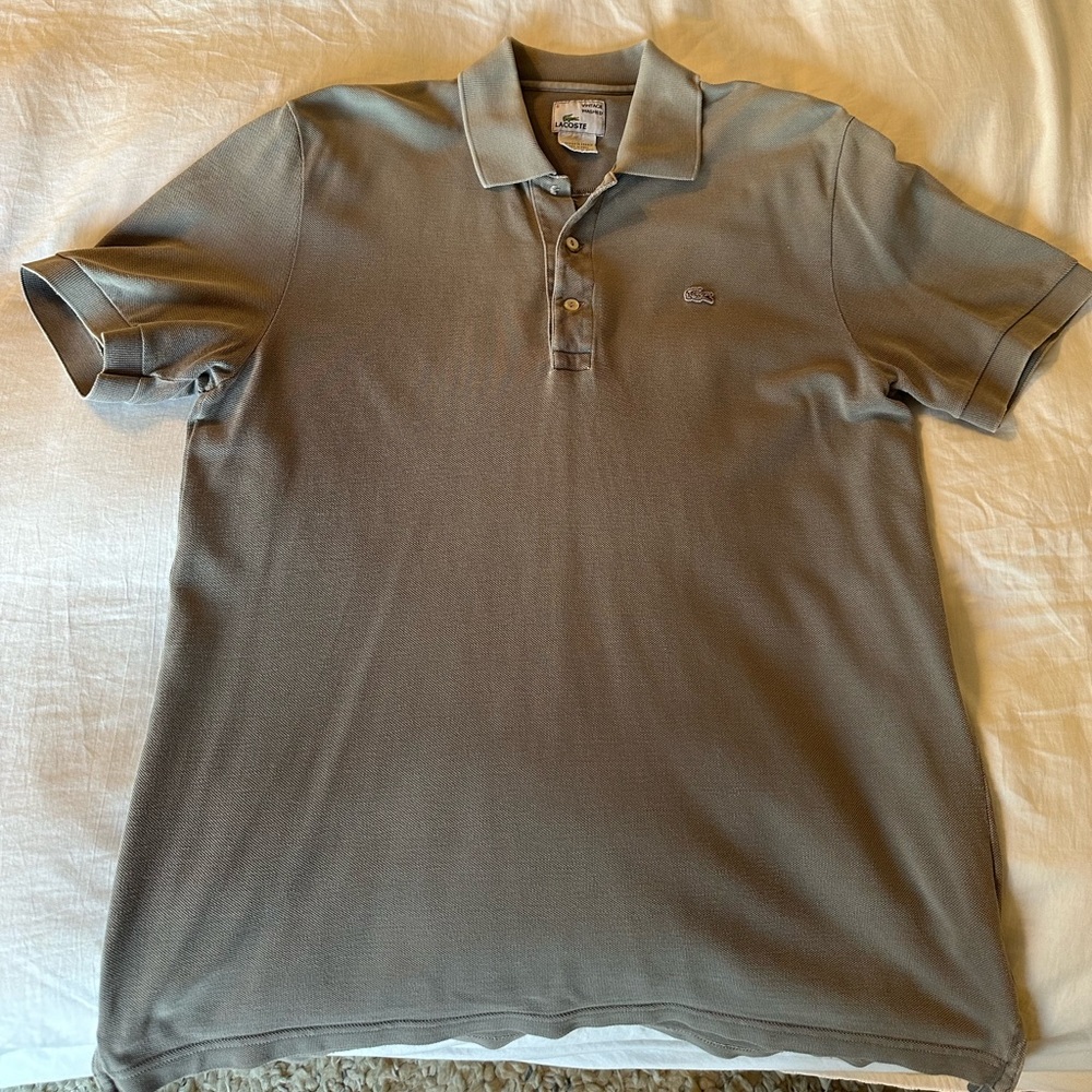 Men’s Lacoste Size 5 (L) Vintage Wash Gray